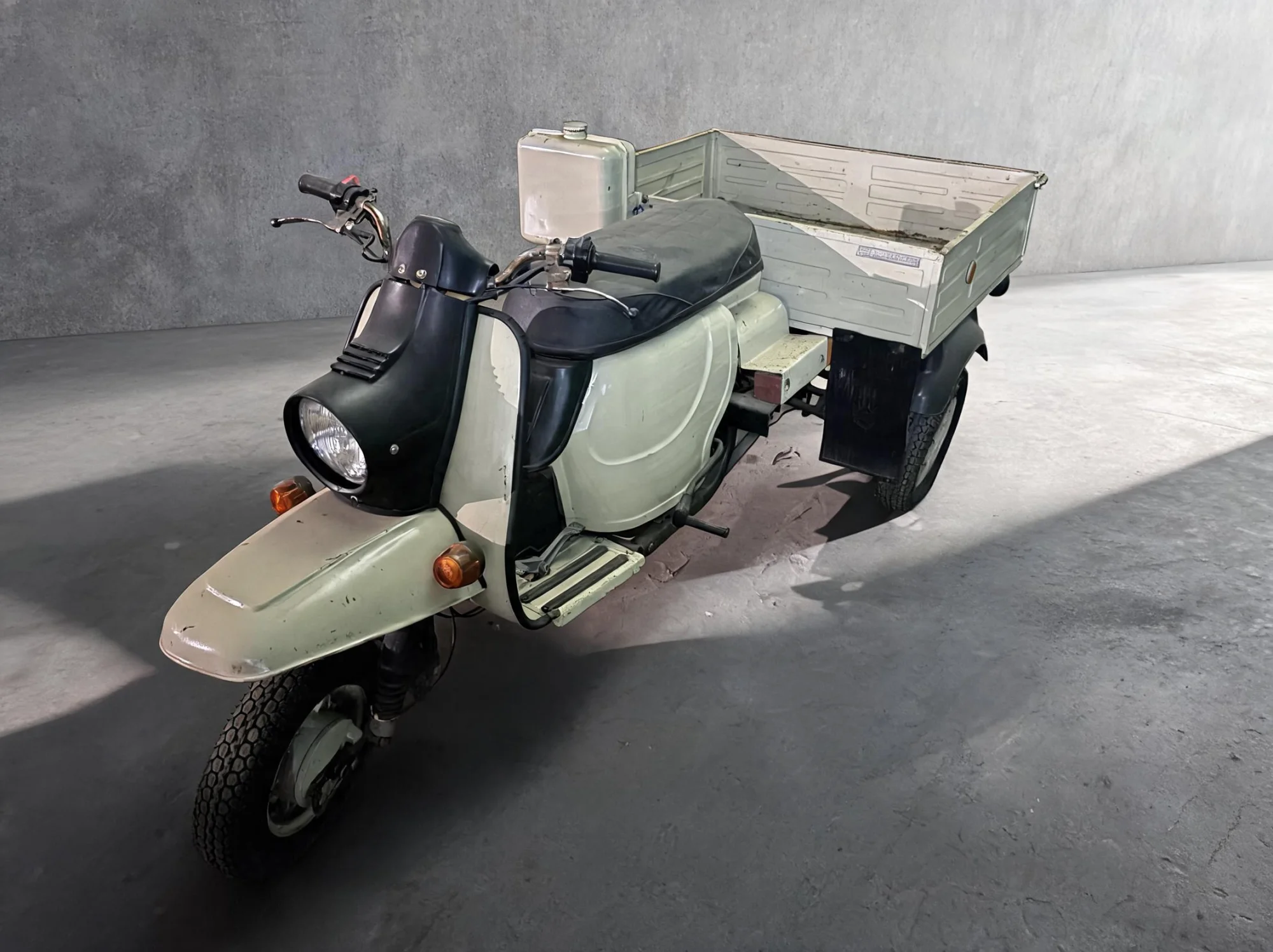 Motorolleris “Muravej 2M”