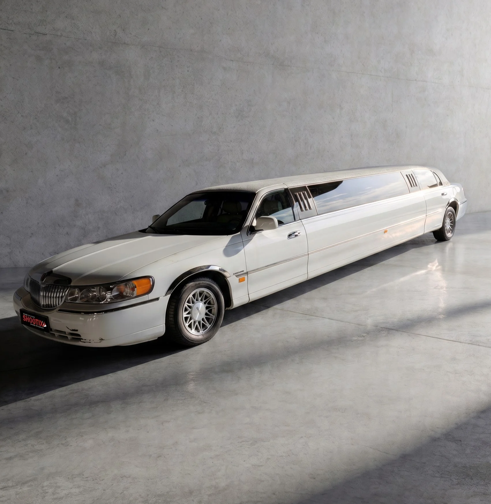 Lincoln Town Car Stretch Limuzīns