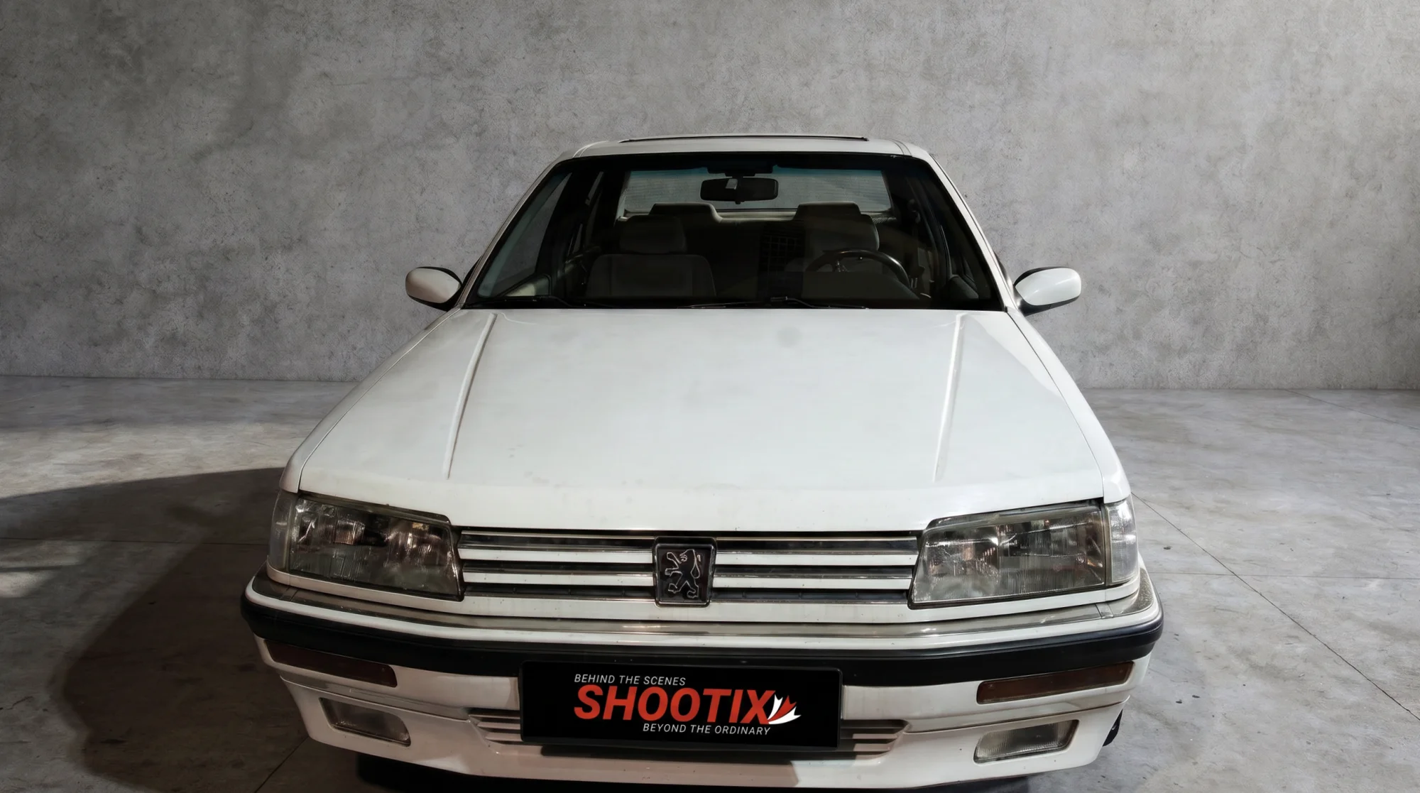 Peugeot 605